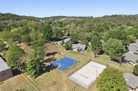 View/Area - 620 Parnell Cir, Branson, MO 65616 photo 7 of 16