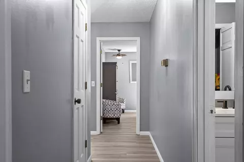 Entry Way - 259 Buckingham Dr, Branson, MO 65616 photo 6 of 6