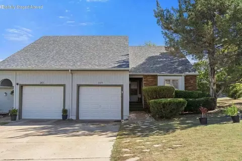 Exterior - 259 Buckingham Dr, Branson, MO 65616 photo 2 of 19