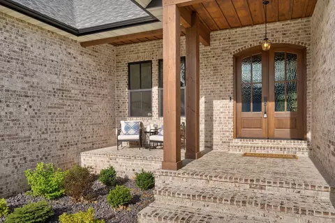 Exterior - 6019 S Dollison Ave, Springfield, MO 65810 photo 4 of 9