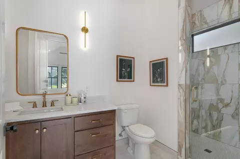 Bath - 6019 S Dollison Ave, Springfield, MO 65810 photo 5 of 11