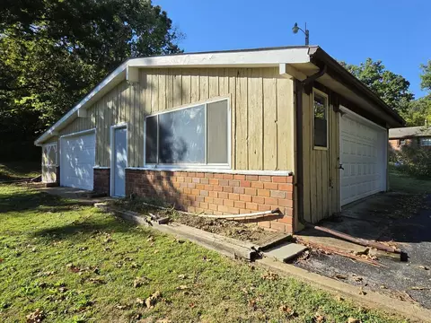 Exterior - 205 N 5th St, Thayer, MO 65791 photo 9 of 9