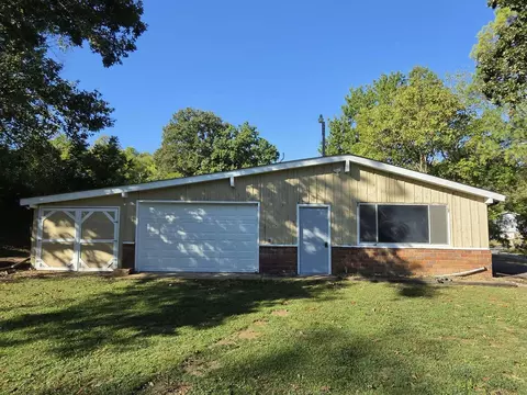 Exterior - 205 N 5th St, Thayer, MO 65791 photo 8 of 9