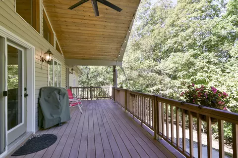 Exterior - 281 Queensberry Dr, Branson West, MO 65737 photo 4 of 8