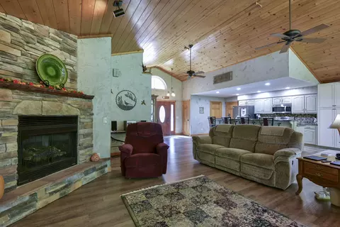 Living - 281 Queensberry Dr, Branson West, MO 65737 photo 3 of 6