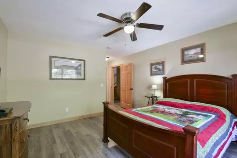 Bedroom - 281 Queensberry Dr, Branson West, MO 65737 photo 4 of 7