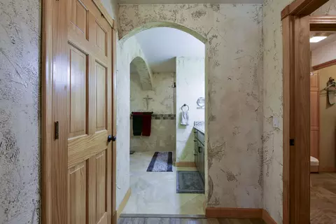 Entry Way - 281 Queensberry Dr, Branson West, MO 65737 photo 4 of 4
