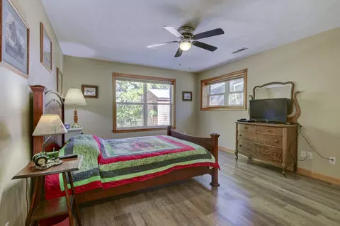 Bedroom - 281 Queensberry Dr, Branson West, MO 65737 photo 6 of 7