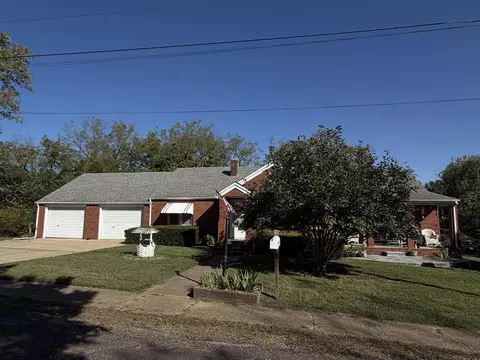 Other - 604 W 2nd St, Mountain View, MO 65548 photo 13 of 14