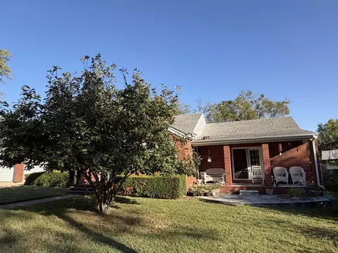 Other - 604 W 2nd St, Mountain View, MO 65548 photo 4 of 14