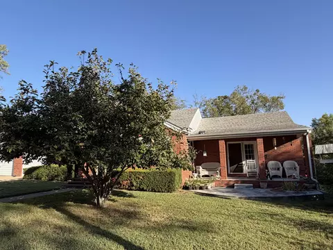 Other - 604 W 2nd St, Mountain View, MO 65548 photo 3 of 14