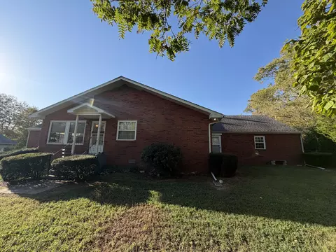 Exterior - 604 W 2nd St, Mountain View, MO 65548 photo 11 of 13