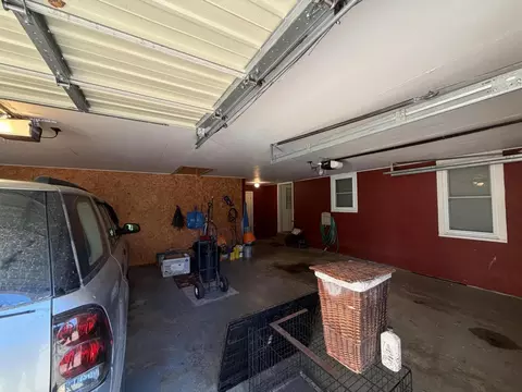 Exterior - 604 W 2nd St, Mountain View, MO 65548 photo 4 of 13