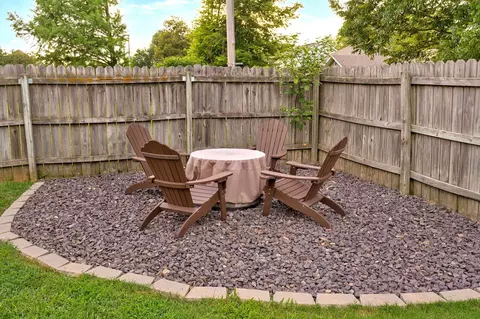 Exterior - 521 E Halsey St, Republic, MO 65738 photo 9 of 11