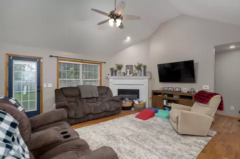 Other - 521 E Halsey St, Republic, MO 65738 photo 2 of 6