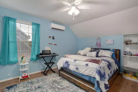 Bedroom - 521 E Halsey St, Republic, MO 65738 photo 4 of 5