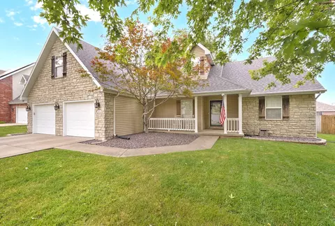 Exterior - 521 E Halsey St, Republic, MO 65738 photo 2 of 11