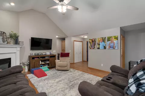 Living - 521 E Halsey St, Republic, MO 65738 photo 1 of 1