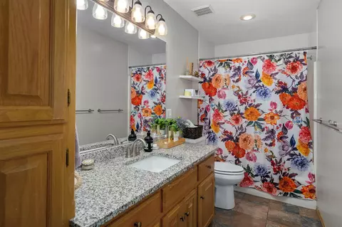 Bath - 521 E Halsey St, Republic, MO 65738 photo 3 of 3