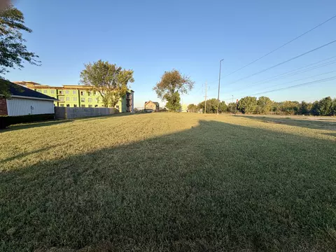 3009 S Palisades Dr, Springfield, MO 65807 photo 3