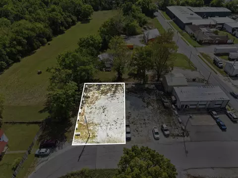 334 E Jackson St #TRACT 2, Bolivar, MO 65613 photo 2