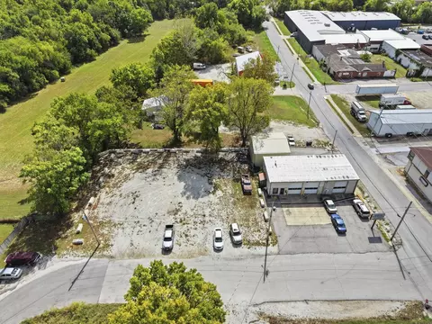 334 E Jackson St #TRACT 2, Bolivar, MO 65613 photo 3