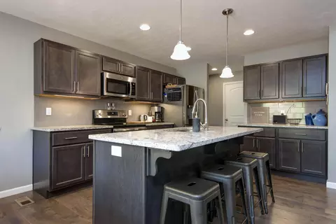 Kitchen - 1093 E Lakota St, Nixa, MO 65714 photo 3 of 6