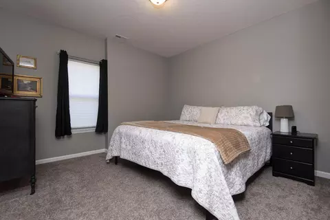 Bedroom - 1093 E Lakota St, Nixa, MO 65714 photo 5 of 5