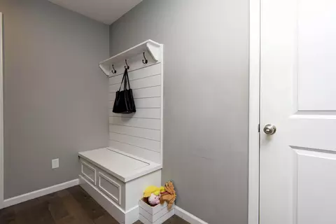 Entry Way - 1093 E Lakota St, Nixa, MO 65714 photo 2 of 2
