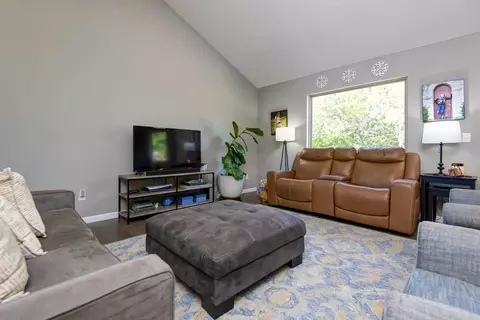 Living - 1093 E Lakota St, Nixa, MO 65714 photo 1 of 3