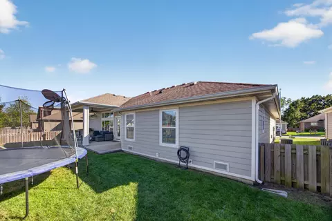 Exterior - 931 E Thorndale Dr, Nixa, MO 65714 photo 6 of 12