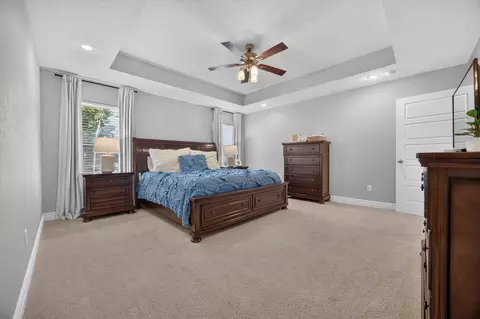 Bedroom - 931 E Thorndale Dr, Nixa, MO 65714 photo 2 of 4