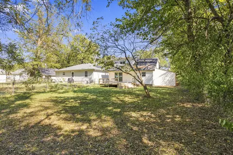 Exterior - 1313 N Clifton Ave, Springfield, MO 65802 photo 7 of 7