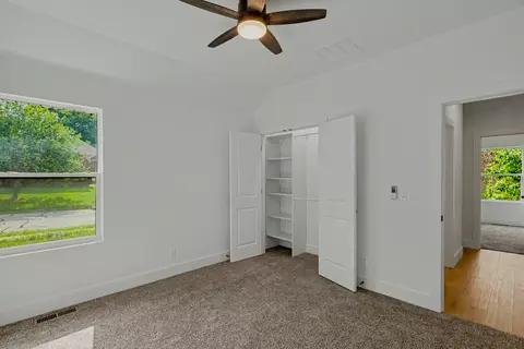 Bedroom - 2014 E Jay St, Ozark, MO 65721 photo 8 of 10