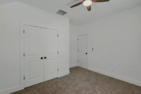 Bedroom - 2014 E Jay St, Ozark, MO 65721 photo 5 of 10