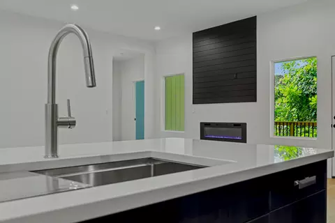 Kitchen - 2014 E Jay St, Ozark, MO 65721 photo 12 of 12