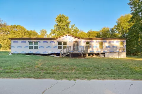 Exterior - 1604 W Crossland St, Ozark, MO 65721 photo 1 of 5