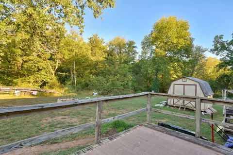 Exterior - 1604 W Crossland St, Ozark, MO 65721 photo 3 of 5