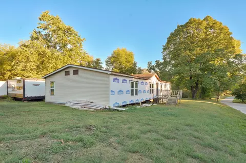 Exterior - 1604 W Crossland St, Ozark, MO 65721 photo 2 of 5