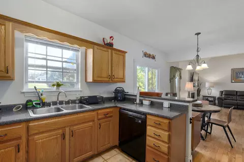 Kitchen - 2127 N Williamsburg Ln, Ozark, MO 65721 photo 1 of 2