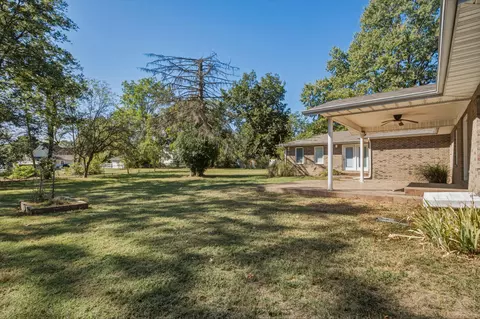 Exterior - 421 W County St, Monett, MO 65708 photo 3 of 6