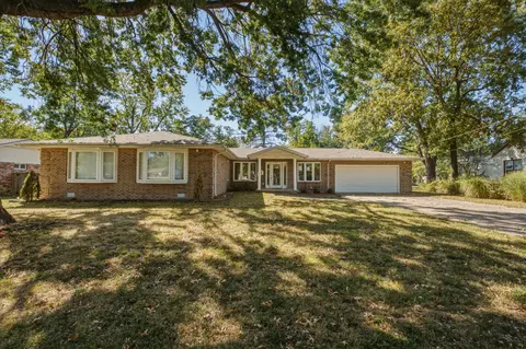 Exterior - 421 W County St, Monett, MO 65708 photo 5 of 6