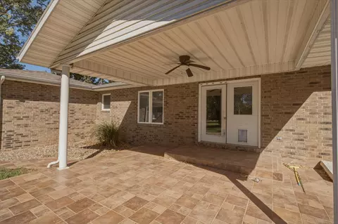 Exterior - 421 W County St, Monett, MO 65708 photo 4 of 6