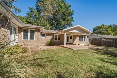 Exterior - 421 W County St, Monett, MO 65708 photo 2 of 6