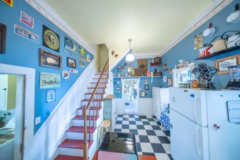 Entry Way - 204 Arch St, Thayer, MO 65791 photo 2 of 7