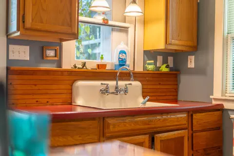 Kitchen - 204 Arch St, Thayer, MO 65791 photo 6 of 6