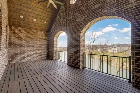 Exterior - 6063 S Dollison Ave, Springfield, MO 65810 photo 6 of 10