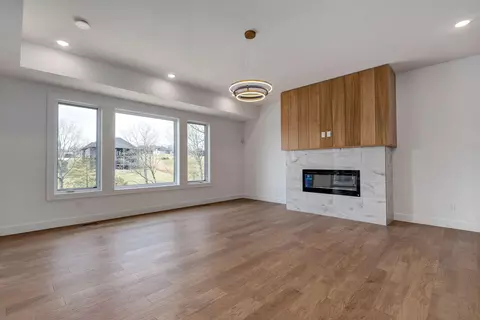 Living - 6063 S Dollison Ave, Springfield, MO 65810 photo 9 of 10