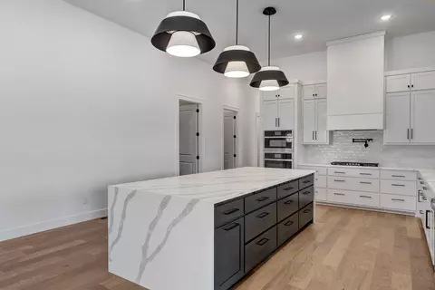 Kitchen - 6063 S Dollison Ave, Springfield, MO 65810 photo 1 of 7
