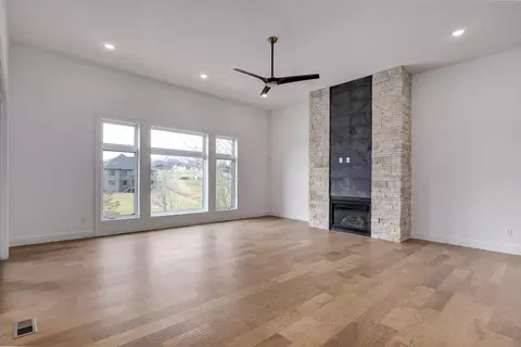 Living - 6063 S Dollison Ave, Springfield, MO 65810 photo 2 of 10